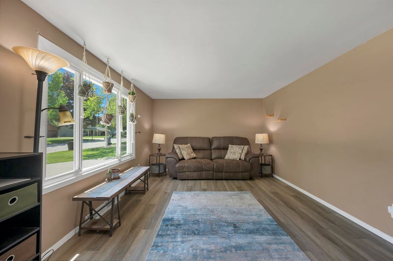 2650 Bay Port Ln, Green Bay, WI 54313