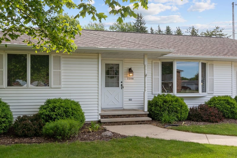3300 Lawe St, Appleton, WI 54911