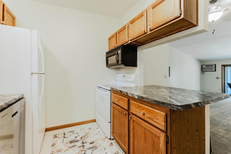 280 Campbell Rd #C, Oshkosh, WI 54902
