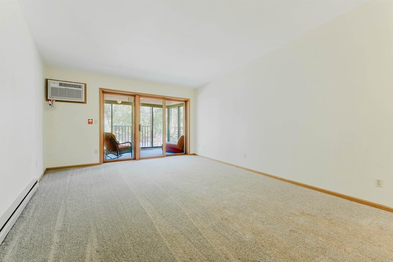 280 Campbell Rd #C, Oshkosh, WI 54902
