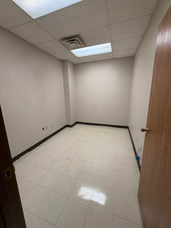 610 Broadway St, Green Bay, WI 54303