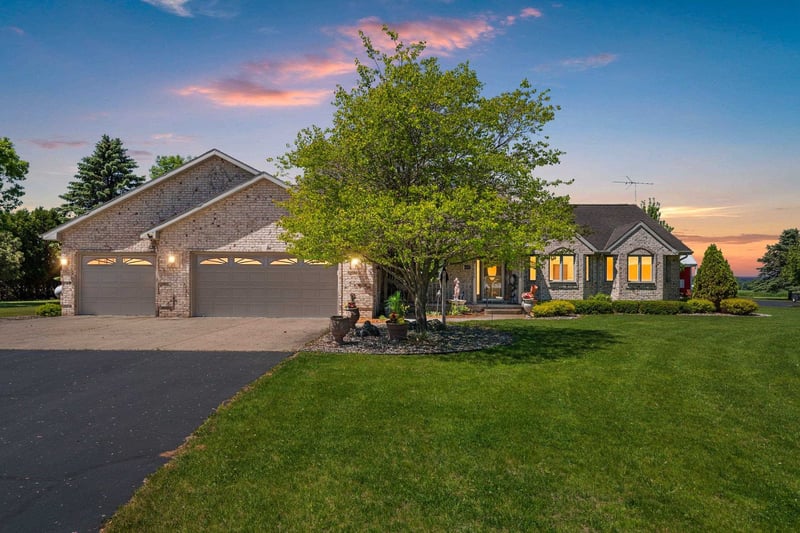 4433 County Rd J, Oconto, WI 54153