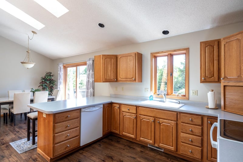 N1434 Highgreen Ct, Greenville, WI 54942