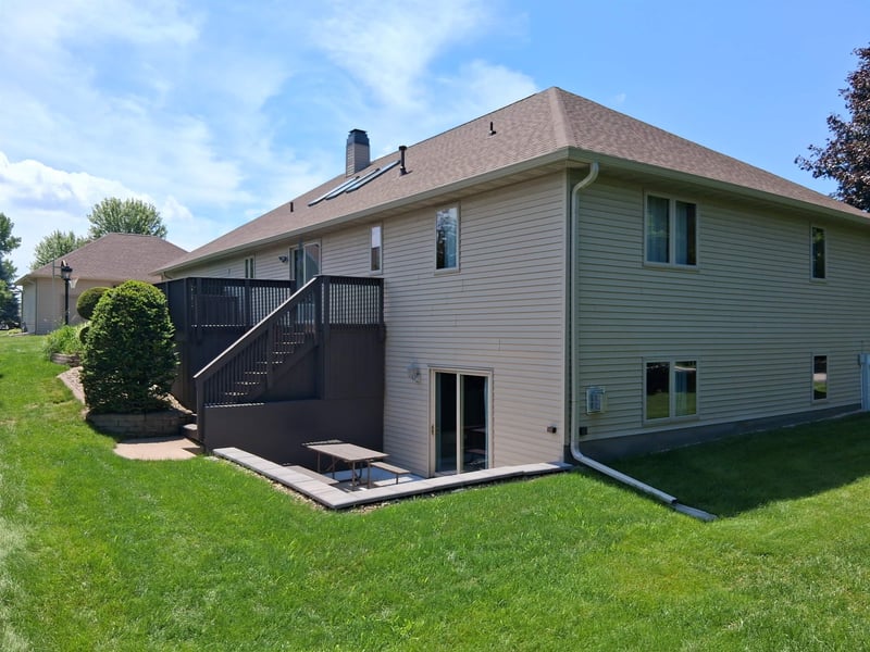 N1434 Highgreen Ct, Greenville, WI 54942