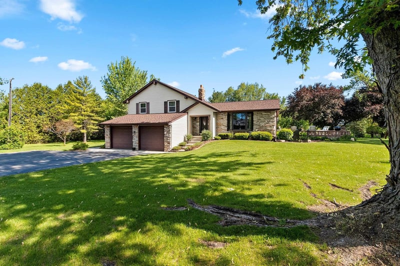5170 Mccarthy Rd, Lena, WI 54139