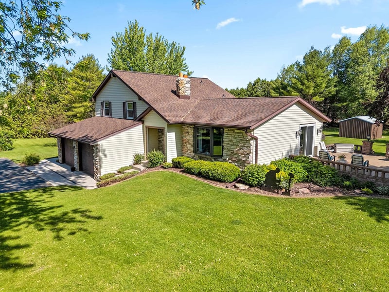 5170 Mccarthy Rd, Lena, WI 54139