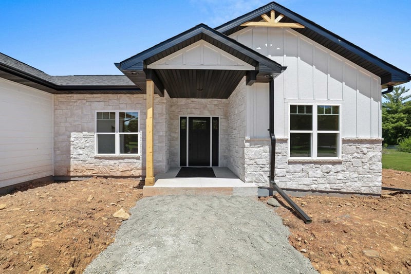 5728 Spencer St, Appleton, WI 54914