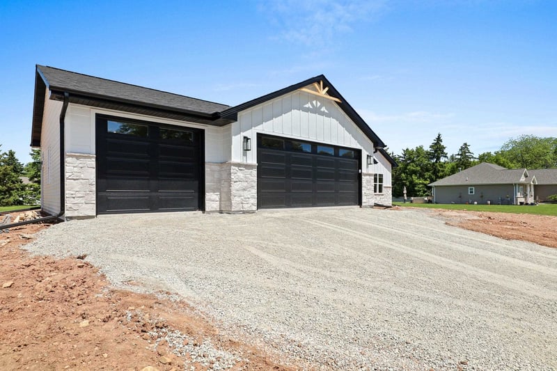 5728 Spencer St, Appleton, WI 54914