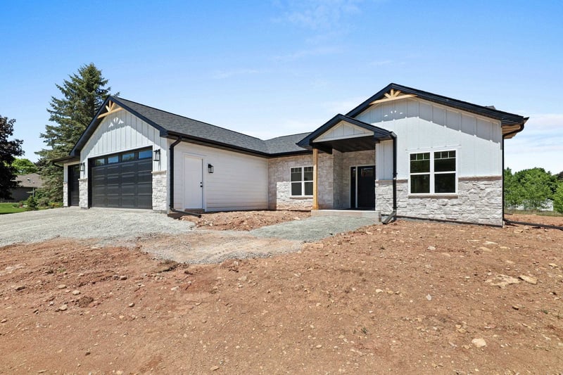 5728 Spencer St, Appleton, WI 54914
