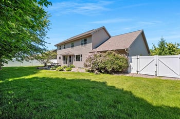 3437 Sandgate Castle Dr, Green Bay, WI 54313
