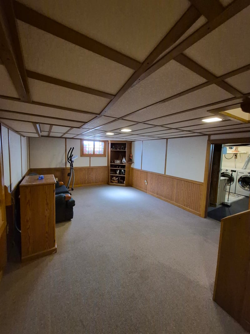 1456 4th Ave, Oshkosh, WI 54902