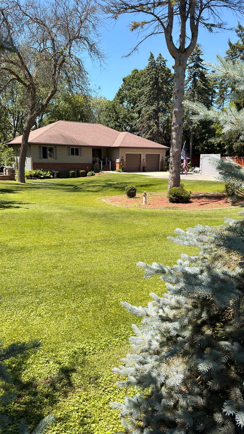 11 Kools Ct, Appleton, WI 54914