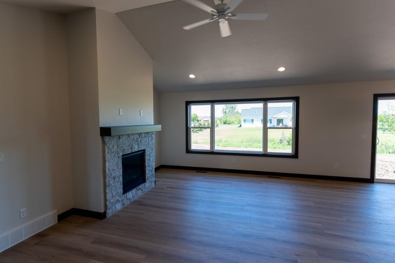 W5896 Edgewood Dr, Menasha, WI 54952