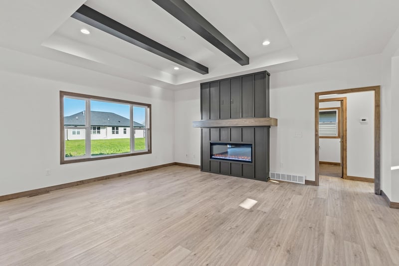 1418 Divinity Dr, De Pere, WI 54115