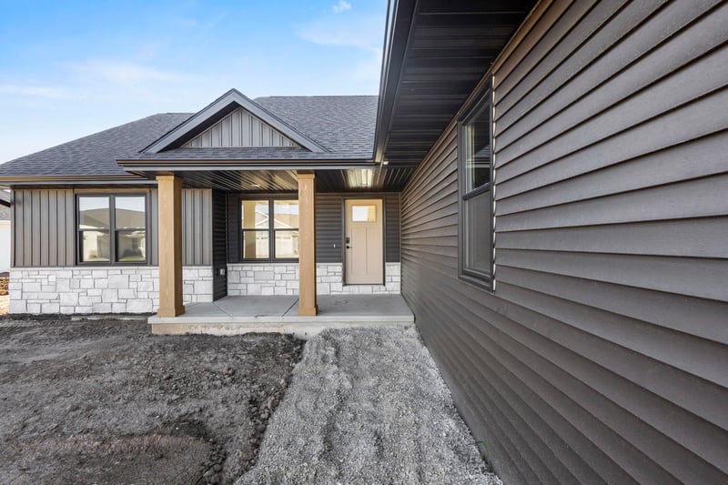 1399 Crossroads Dr, De Pere, WI 54115