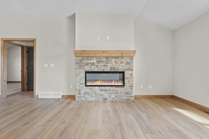 1400 Divinity Dr, De Pere, WI 54115