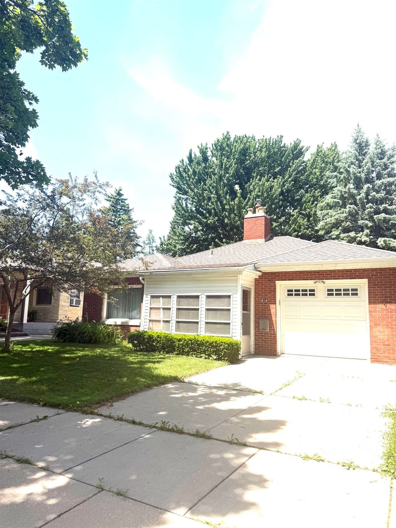 814 3rd St, Appleton, WI 54914