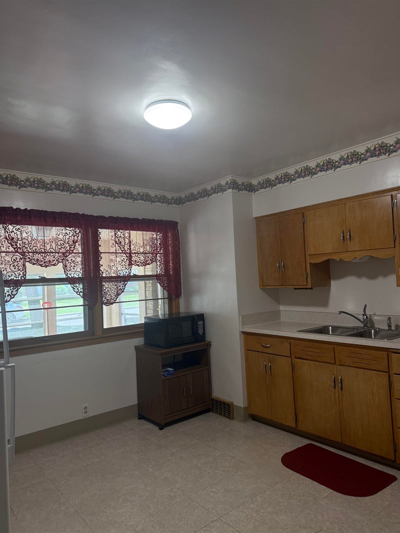 814 3rd St, Appleton, WI 54914
