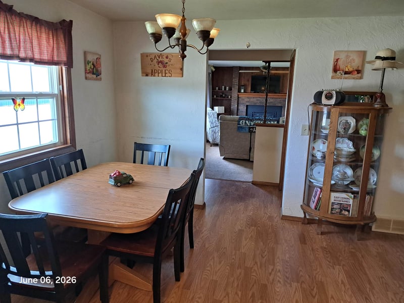 1121 Calder St, Menasha, WI 54952