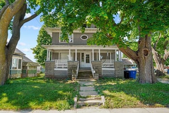 513 Ceape Ave, Oshkosh, WI 54901