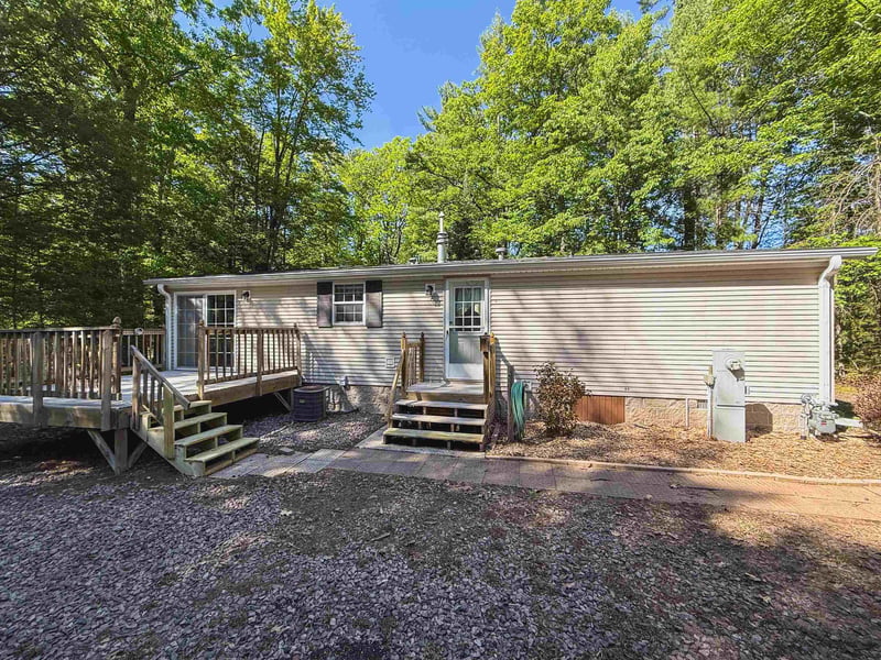 12323 Leos Rd, Suring, WI 54174