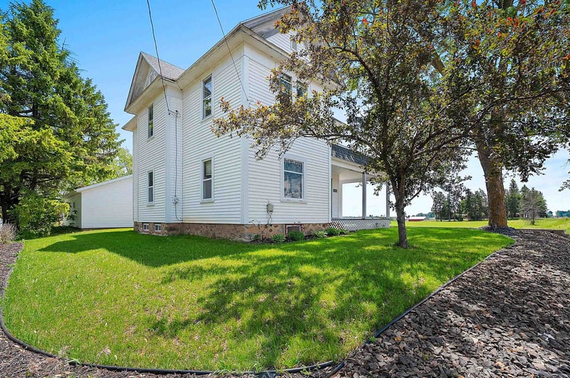 418 Cecil St, Bonduel, WI 54107