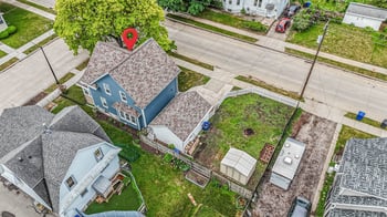 402 Lincoln Ave, Oshkosh, WI 54901