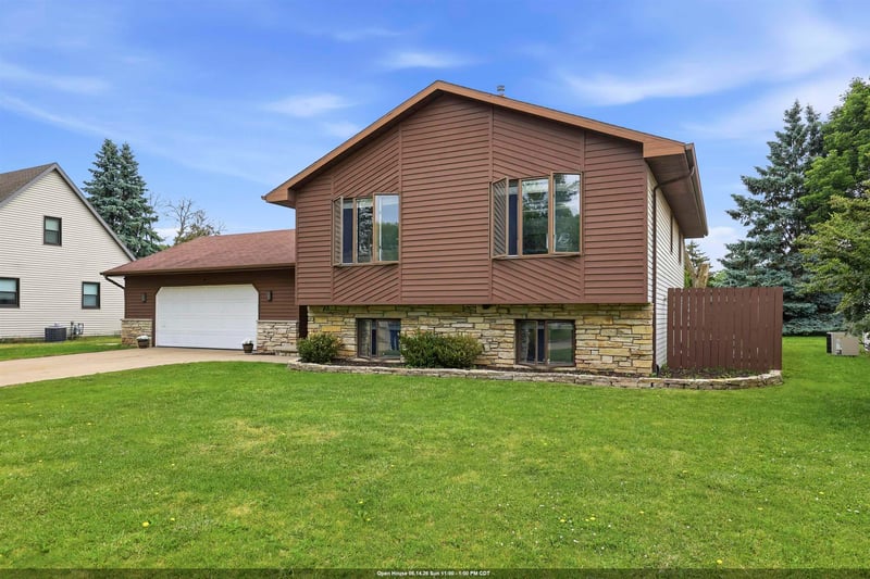 3236 Whip Poor Will Ln, Appleton, WI 54915-4524