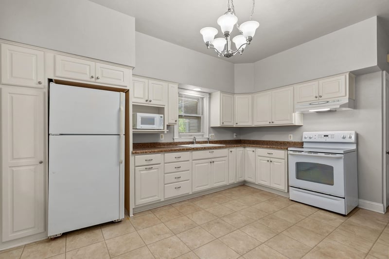 719 State St, Appleton, WI 54911