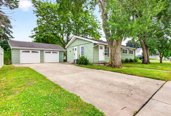 1910 Georgia St, Oshkosh, WI 54902
