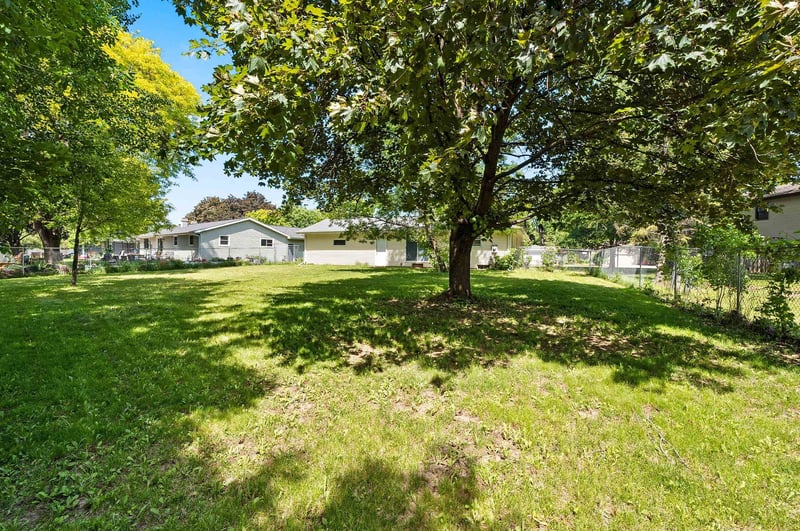 1545 Blossom Dr, Appleton, WI 54914
