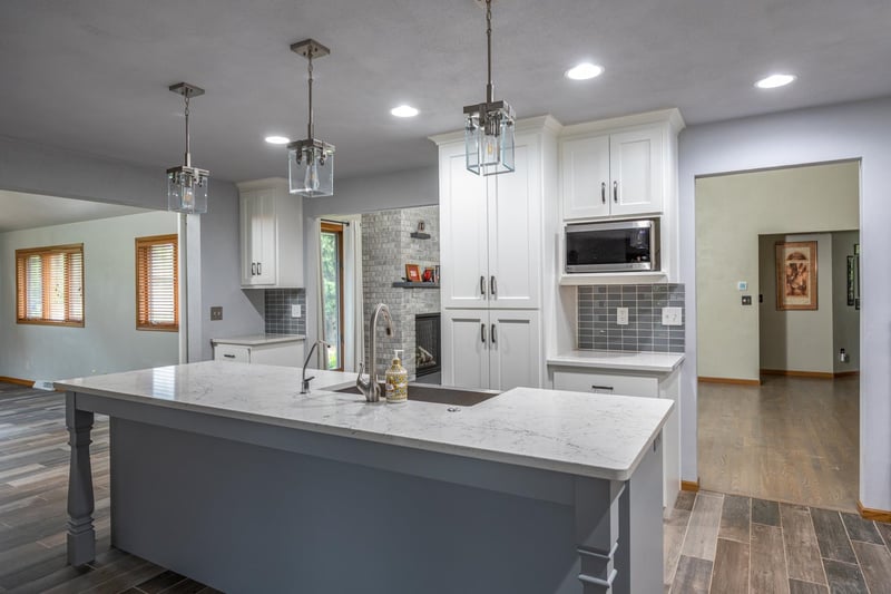 W6517 Greenwood Ct, Greenville, WI 54942