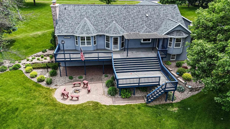 W9010 School Rd, Dale, WI 54944