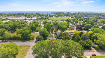 2352 Mount Vernon St, Oshkosh, WI 54901-1940