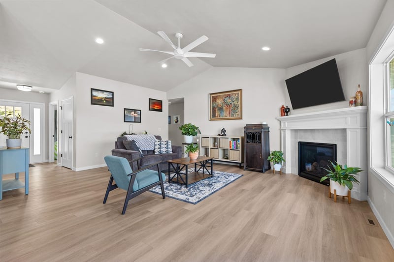 3391 Glendale Ave, Green Bay, WI 54313