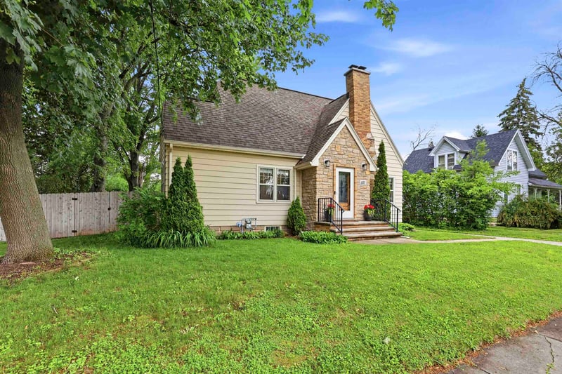 821 Weimar St, Appleton, WI 54915