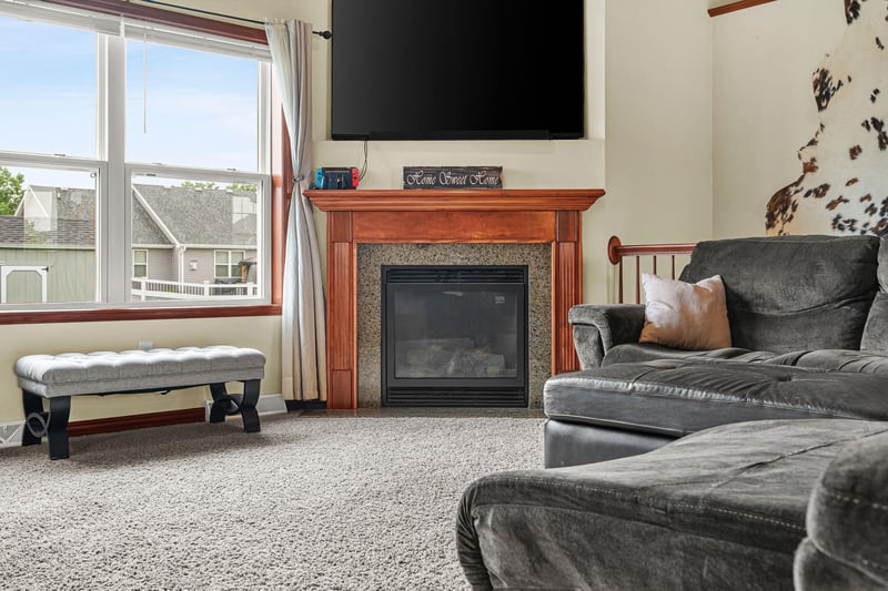 4866 Wren Dr, Appleton, WI 54913-7301