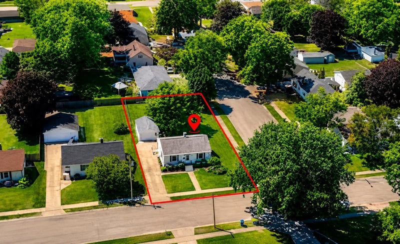 1201 Langlade Ave, Green Bay, WI 54304