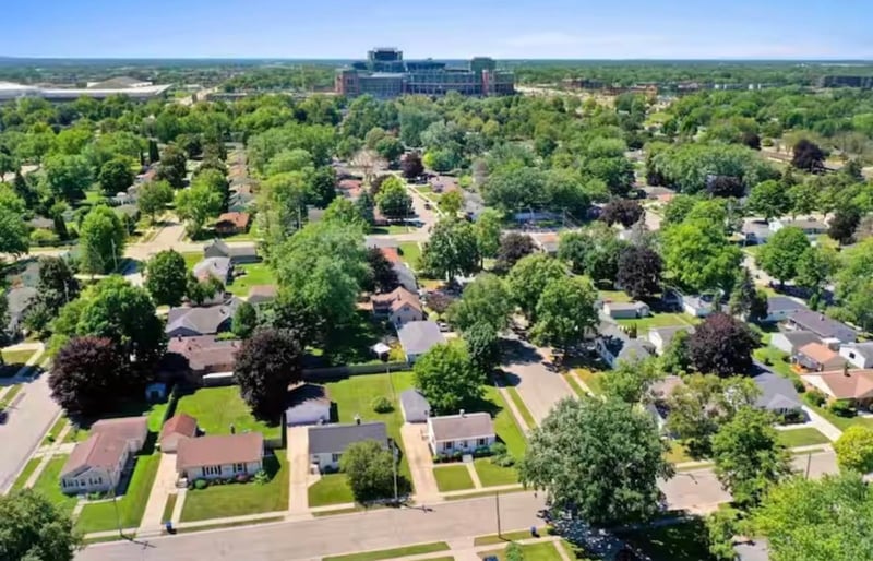 1201 Langlade Ave, Green Bay, WI 54304