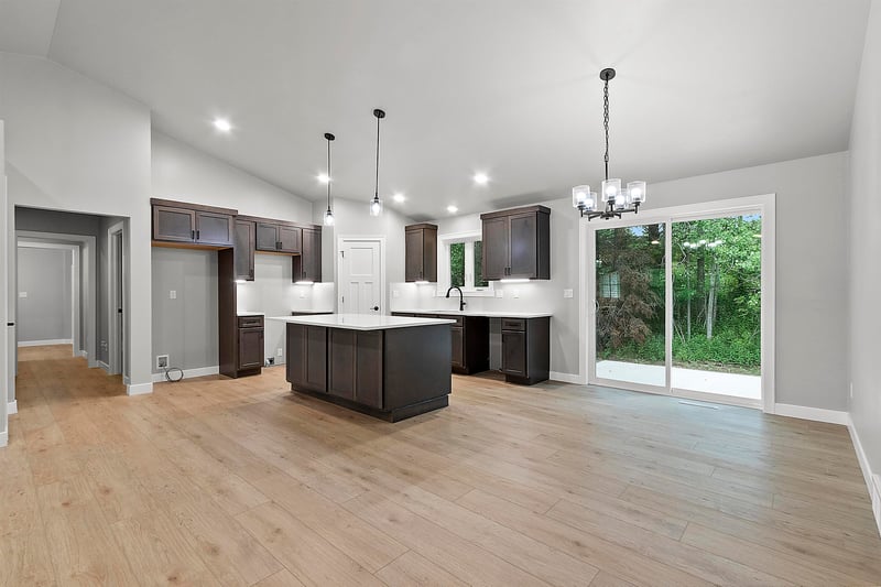 N4748 Arroyo Ct, Krakow, WI 54137