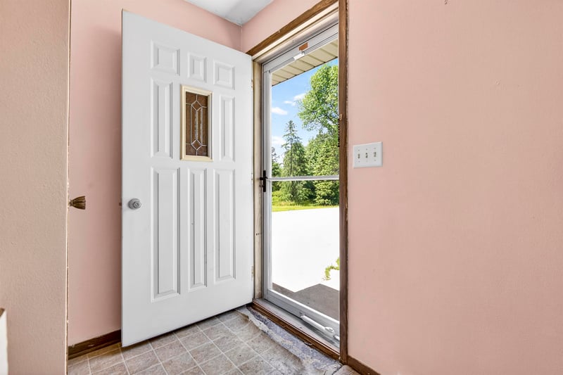 N978 North Rd, Hortonville, WI 54944
