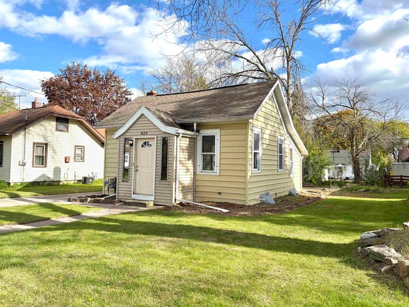 829 Grant St, Appleton, WI 54914-2665