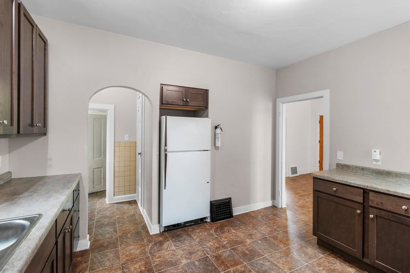 408 Dixon St, Kaukauna, WI 54130