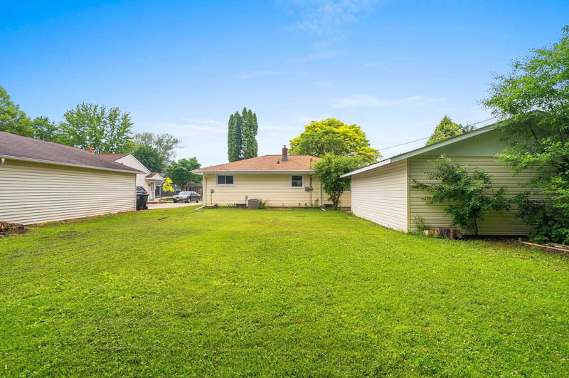 637 Wilson Ave, Appleton, WI 54915