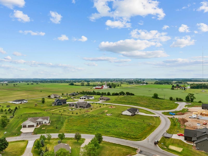 Sunset View Cir #48, Kaukauna, WI 54130