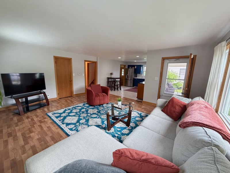 1340 Commercial St, Appleton, WI 54914