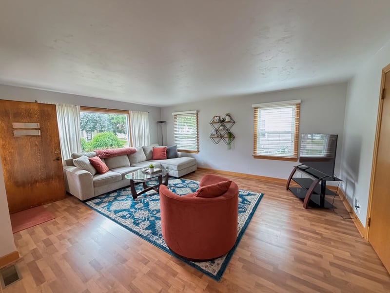 1340 Commercial St, Appleton, WI 54914