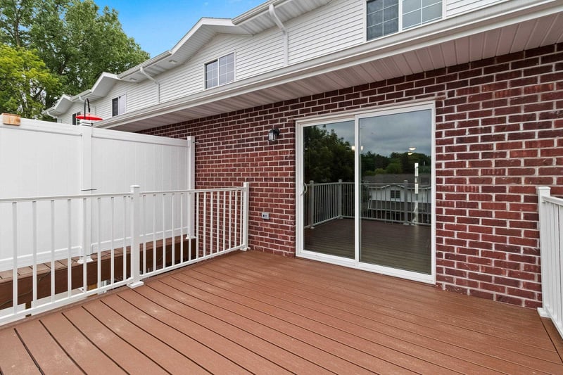 13193-B Velp Ave, Suamico, WI 54313