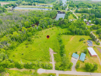 4204 Topel Rd, Oconto, WI 54153-9530