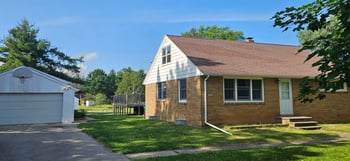 4012 Evergreen Ave, Green Bay, WI 54313